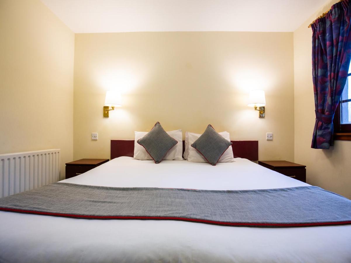 Longforgan Coaching Inn Dundee Zewnętrze zdjęcie